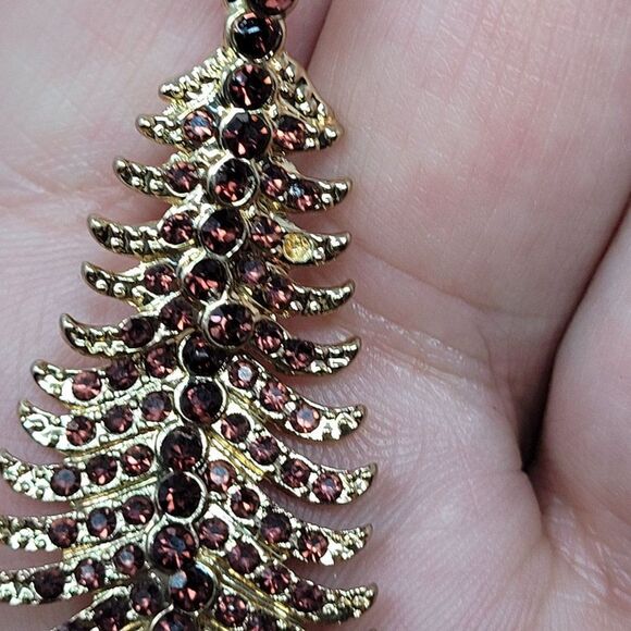 Gold Tone Articulated Maroon Rhinestone Dangle Feather Earrings Pierced Long - Picture 5 of 11